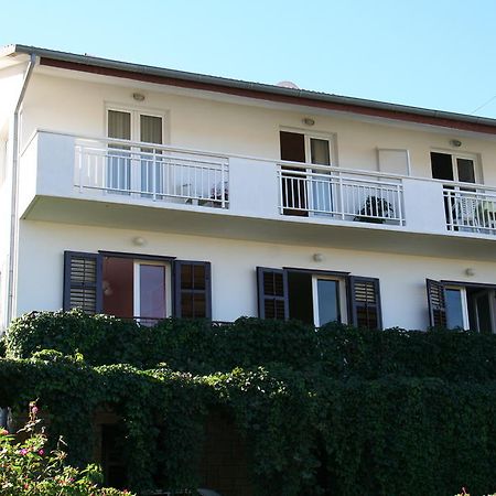 Apartments Goic Jelsa  Dış mekan fotoğraf