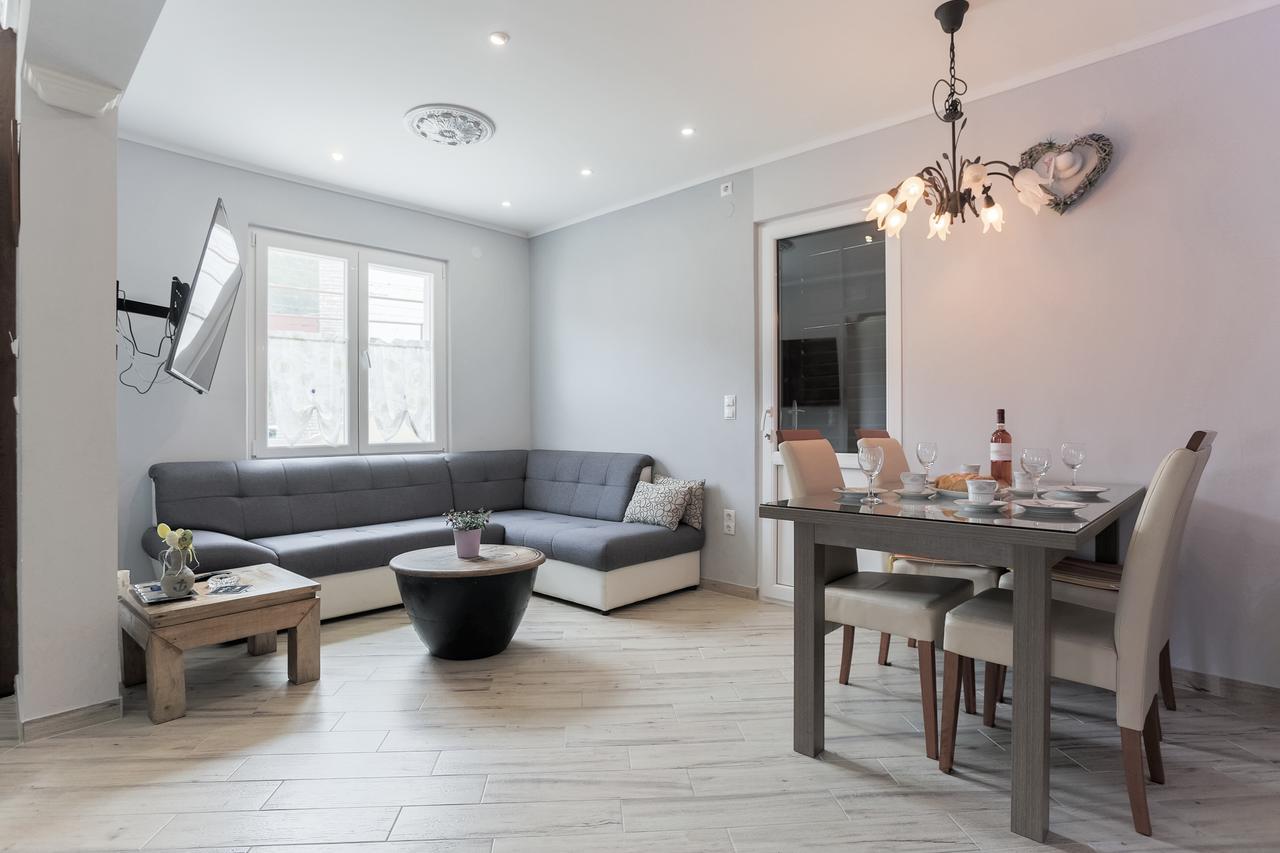 Apartments Goic Jelsa  Dış mekan fotoğraf