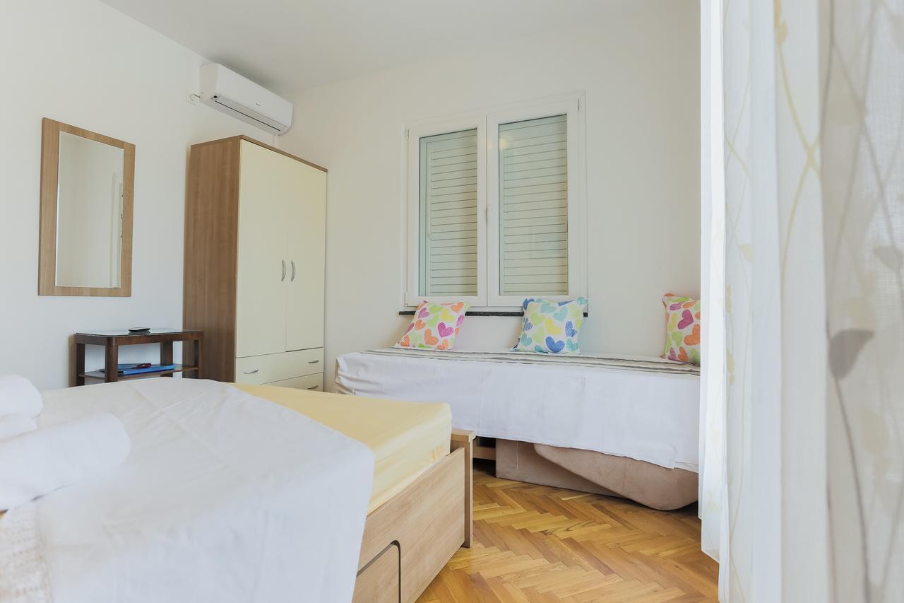 Apartments Goic Jelsa  Dış mekan fotoğraf